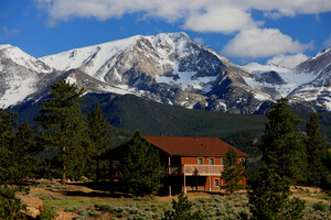 YMCA of the Rockies Voted Best Family Resort in the Country in USA Today's 10Best Reader's Choice Survey
