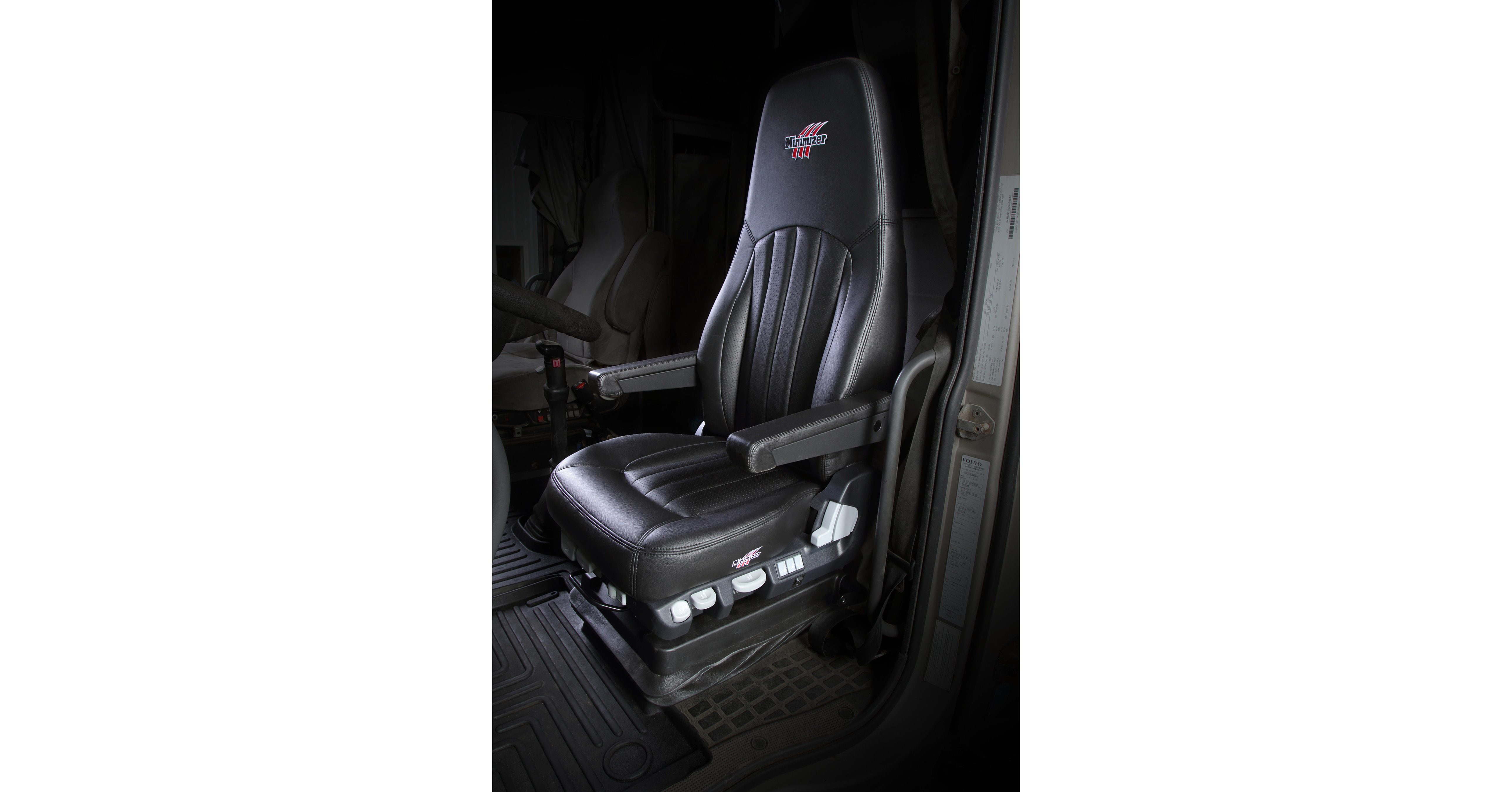 Minimizer Seat Offers Adjustability, Comfort for Female Truck Drivers