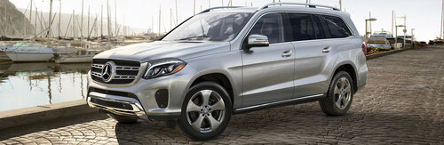 Chicago drivers can learn more about the 2018 Mercedes-Benz GLS on the Loeber Motors website.
