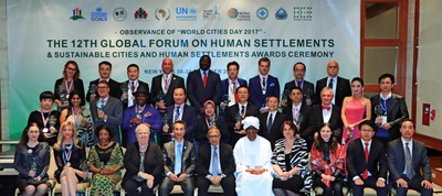 A group photo ofthe presenters and winners of the 2017 Sustainable Cities and Human Settlements Award