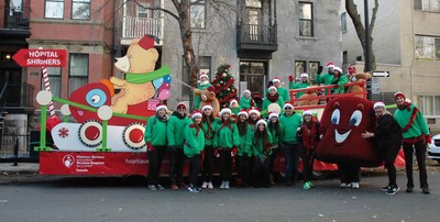 Karnak Shriners and Shriners Hospitals for Children - Canada are proud to be part of the Santa Claus Parade 67th edition (CNW Group/Shriners Hospitals For Children)