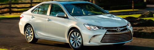 OkCarz has a wide array of used vehicles, and drivers can find vehicles like the 2017 Toyota Camry when they visit the dealership.