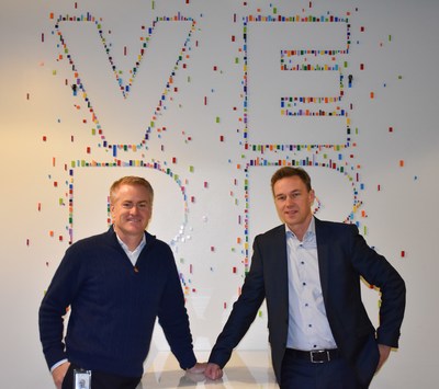 Scott Huennekens, President & CEO of Verb Surgical and Mattias Perjos, President & CEO Getinge