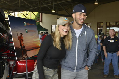 2017 World Series Champion and Houston Astros shortstop, Carlos Correa and fiancé, Daniella Rodriguez, in partnership with Vamos A Pescar, share their passion for fishing and boating with more than 100 families at fishing workshop in Katy, TX. (Credit: Anthony Rathbun, AP Newswire)