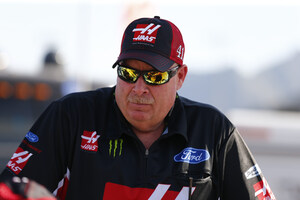 Tony Gibson, Crew Chief for Kurt Busch and the #41 Monster Energy Ford, is MOOG® 'Go the Extra Mile' Crew Chief of the Year