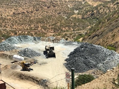 Stockpile of mineralized vein material at Farellon (CNW Group/Altiplano Minerals)