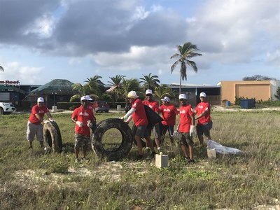 95 TeamCITGO volunteers participated in the annual Aruba Hotel and Tourism Association (AHTA) Beach Cleanup.