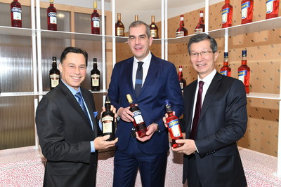 Hon. Brad Duguid, Minister of Economic Development and Growth, Massimo Mottura, president, Campari Canada and Hon. Michael Chan, Minister of International Trade together announce $5-million investment for redevelopment of Forty Creek Distillery in Grimsby, Ontario. (CNW Group/Campari Canada)
