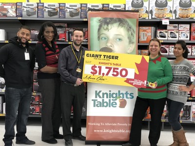 Le magasin Tigre Géant de Brampton fait un don à Knights Table. (Groupe CNW/Giant Tiger Stores Limited)