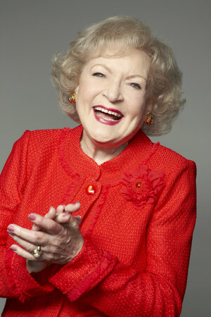 Betty White to Receive Lifetime Achievement Award at Annual ICG Publicists Awards