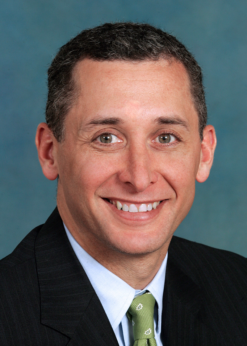 M&T Bank Corporation Names René Jones Chairman and CEO