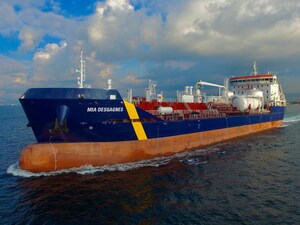 Desgagnés Takes Delivery of the M/T Mia Desgagnés - The Sixth Acquisition of 2017 - Another First in Canada and Worldwide!