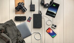 mophie Announces Universal Battery with AC Power Output for Laptops and Other Plug-In Devices