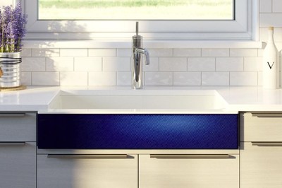 Elkay’s Quartz Luxe Farmhouse Sink with Visible Carbon Fiber Apron Front debuted at the 2018 Kitchen & Bath Industry Show. Launching later in 2018, this first-ever quartz farmhouse sink features a breathtakingly stylish, visible carbon fiber apron front for a sleek high-tech look, combining two amazing materials into one leading-edge and stylish sink.