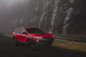 2019 Jeep® Cherokee: Authentic, Premium Jeep Design and New Advanced Global Turbo Engine Enhance Evolution of Renowned Mid-size SUV