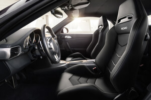 Recaro Automotive Seating Introduces Speed V - the Performance Seat for American Sports Cars