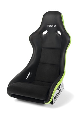 Recaro Pole Position SL: The eye-catching street-legal shell seat in limited edition fits like a glove and provides direct feedback from the road.
