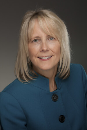 Meredith Names Julie Zoumbaris Vice President &amp; General Manager Of WNEM TV5 In Saginaw