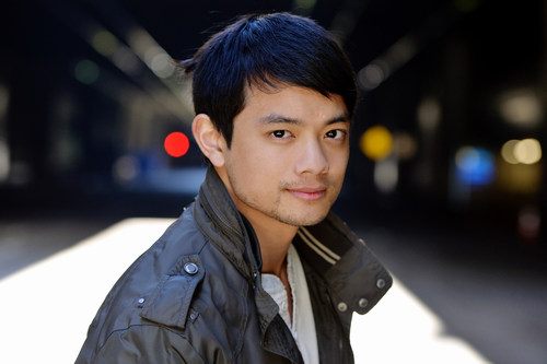 Actor and SUPERNATURAL star Osric Chau launched a custom app today in collaboration with escapex that breaks new ground in celebrity-fan engagement.