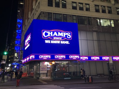 New LED Displays at 10 Times Square in New York City