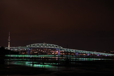 The solar power of Vector Lights has transformed Auckland Harbour Bridge