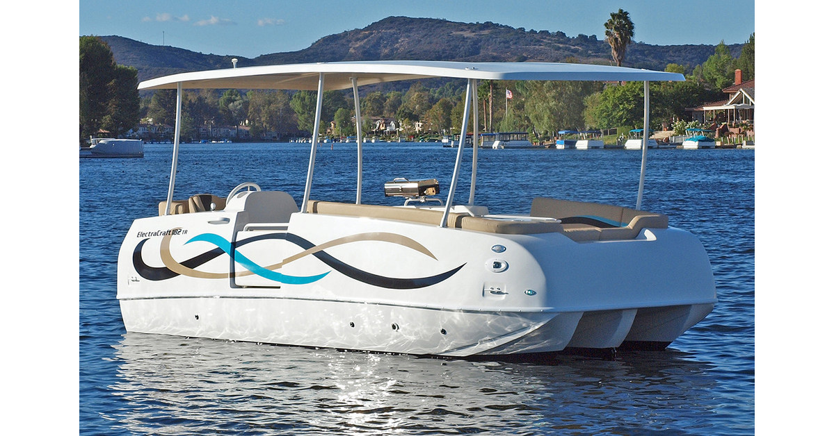 ElectraCraft Launches TR Series TriCat, New Electric Power Boat