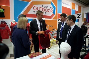 Neue Technologien der russischen Leichtindustrie auf dem europäischen Markt erfolgreich im Vormarsch