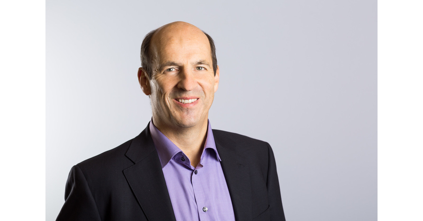 Heidrick & Struggles Appoints Avanade CEO Adam Warby to Board of Directors