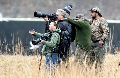 Injured veterans fine-tune their nature photography skills with seasoned professionals during Wounded Warrior Project's recent Eagle Watch connection event.
