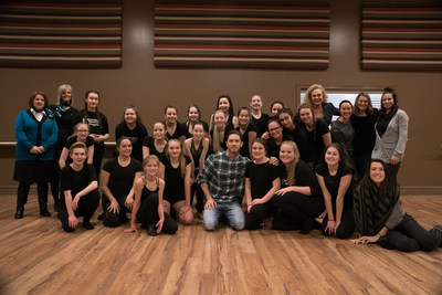 WestJet Thanks: From the heart follows young heart transplant recipient and dancer, Alyssa, and Blake McGrath, renowned Canadian choreographer, dancer and recording artist, thank her Fredericton, New Brunswick dance community (CNW Group/WESTJET, an Alberta Partnership)