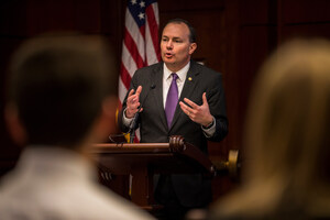 Utah Valley University and Pembroke College at the University of Oxford Unveil Groundbreaking Research Platform on the U.S. Constitution at U.S. Capitol