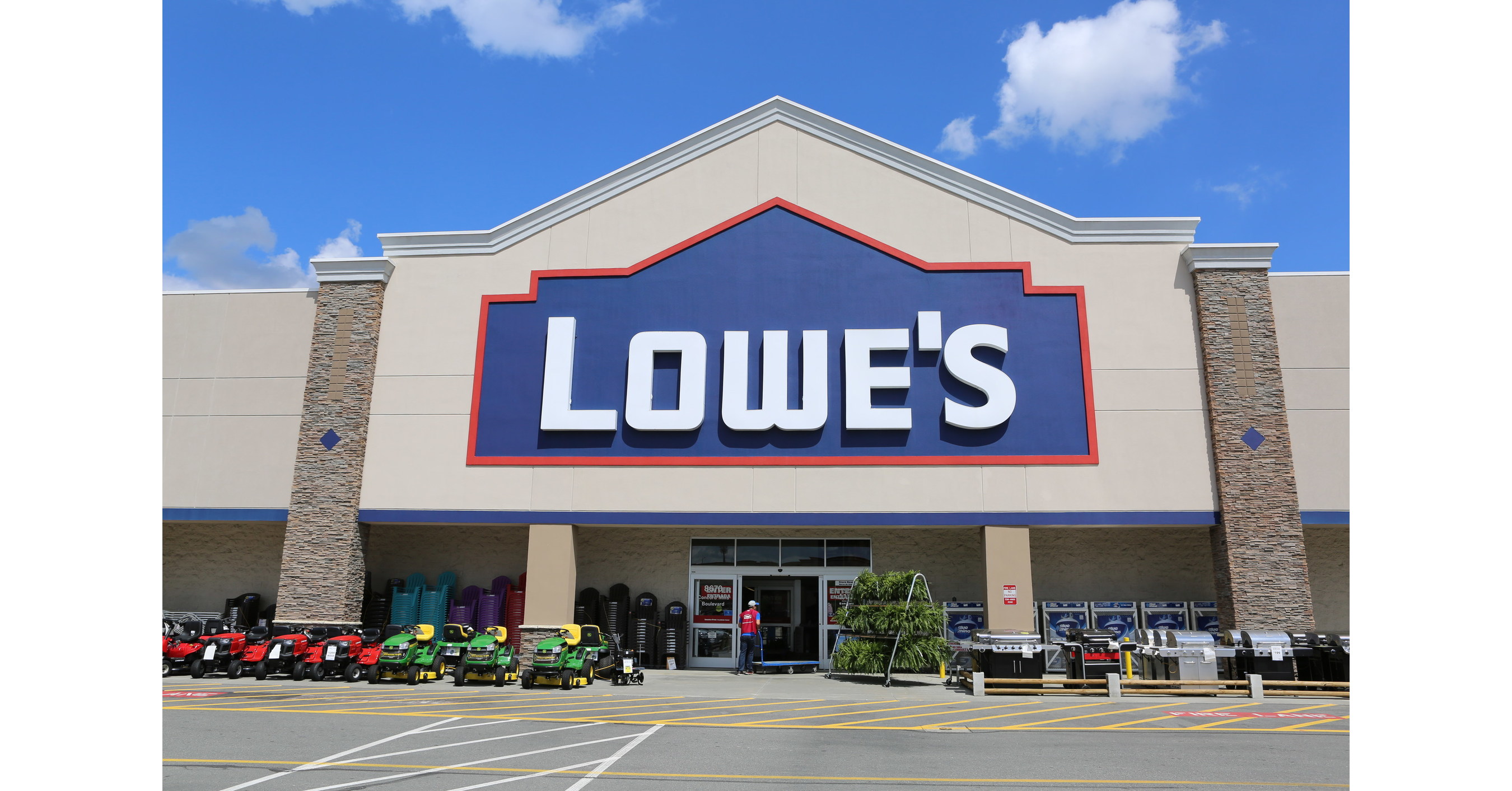 Lowe's to Host First National Hiring Day, Opening Doors to Job