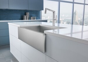 Introducing the fingerprint and scratch resistant BLANCO PANERA™- a unique, European-Style pull-out faucet