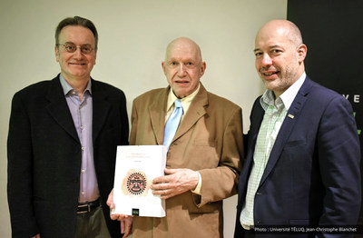 Docteur Pierre R. Gagnon, Hubert Wallot et Martin Nol, directeur gnral de l'Universit TLUQ (Groupe CNW/Universit TLUQ)