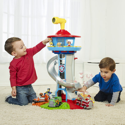 Preschool Toy of the Year – PAW Patrol My Size Lookout Tower (CNW Group/Spin Master)