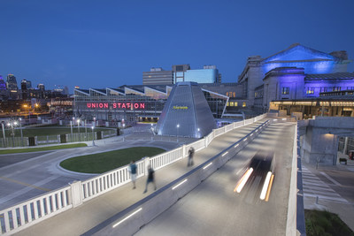 The Carriage Pavilion Bridge, and the Haverty Family Yards below (left), highlight an award-winning expansion at Union Station in Kansas City, Missouri.