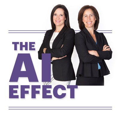 Award-winning Canadian business journalist, Amanda Lang (left) and managing director for Accenture’s AI practice in Canada, Jodie Wallis (right) (CNW Group/Accenture)