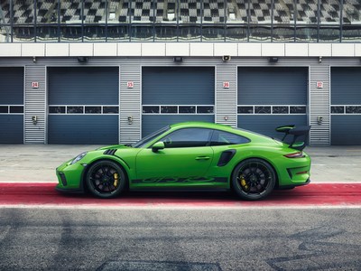 The Porsche motorsport department is presenting Weissach’s latest treat at the Geneva Motor Show: the 911 GT3 RS with motorsport chassis and 520-hp, four-litre, high-revving naturally aspirated engine. (CNW Group/Porsche Cars Canada)