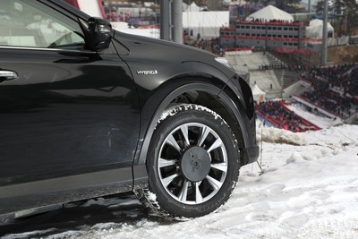 Bridgestone Blizzak tires on the International Olympic Committee (IOC) vehicles in PyeongChang (credit IOC / Getty Images)