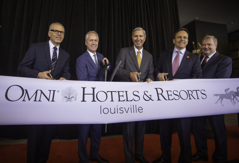 Scott Stuckey, general manager, Omni Louisville Hotel, Mayor Greg Fischer, Robert Rowling, owner and chairman, TRT Holdings, Inc., parent company of Omni Hotels & Resorts, Governor Matt Bevin, Jim Caldwell, chief operating officer, Omni Hotels & Resorts
