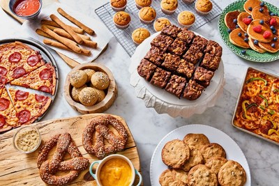 With CAULI-FLOUR by CAULIPOWER, consumers can now create their favorite sweet or savory comfort foods as better-for-you versions with just one mix, cup-for-cup: brownies, muffins, pretzels, cookies, gluten-free-breading, and, of course, vegan or paleo pizza.