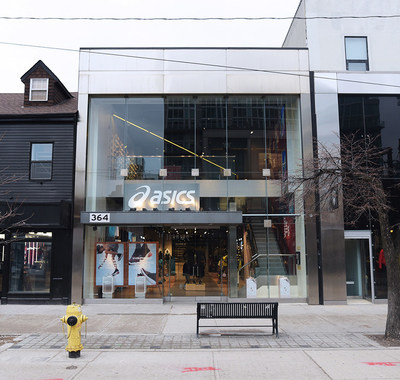 Canadian Flagship Store on Queen 