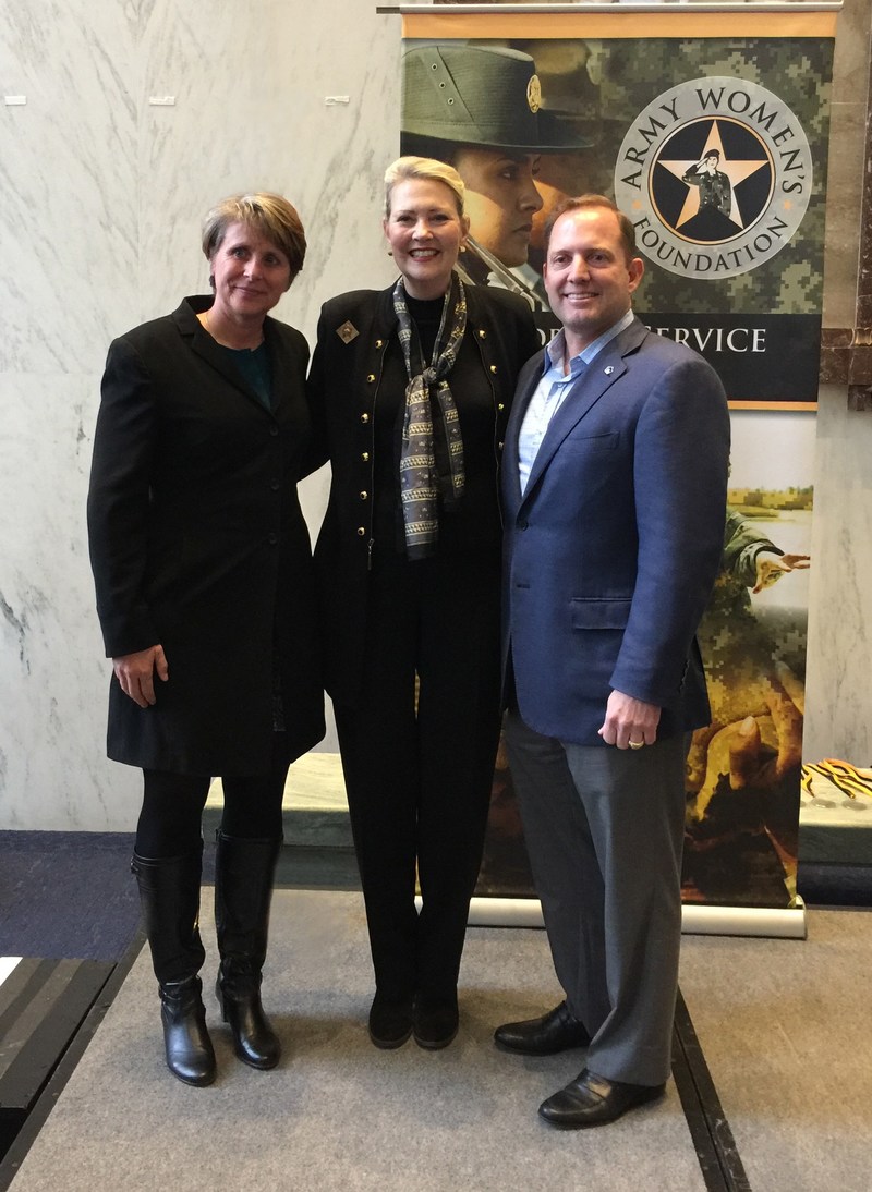 Desert Storm Veteran and PenFed employee Michelle Hart (L) and James Schenck (R), PenFed Credit Union President and CEO, flank Brigadier General Anne Macdonald USA (Ret.) and President of the U.S. Army Women’s Foundation.