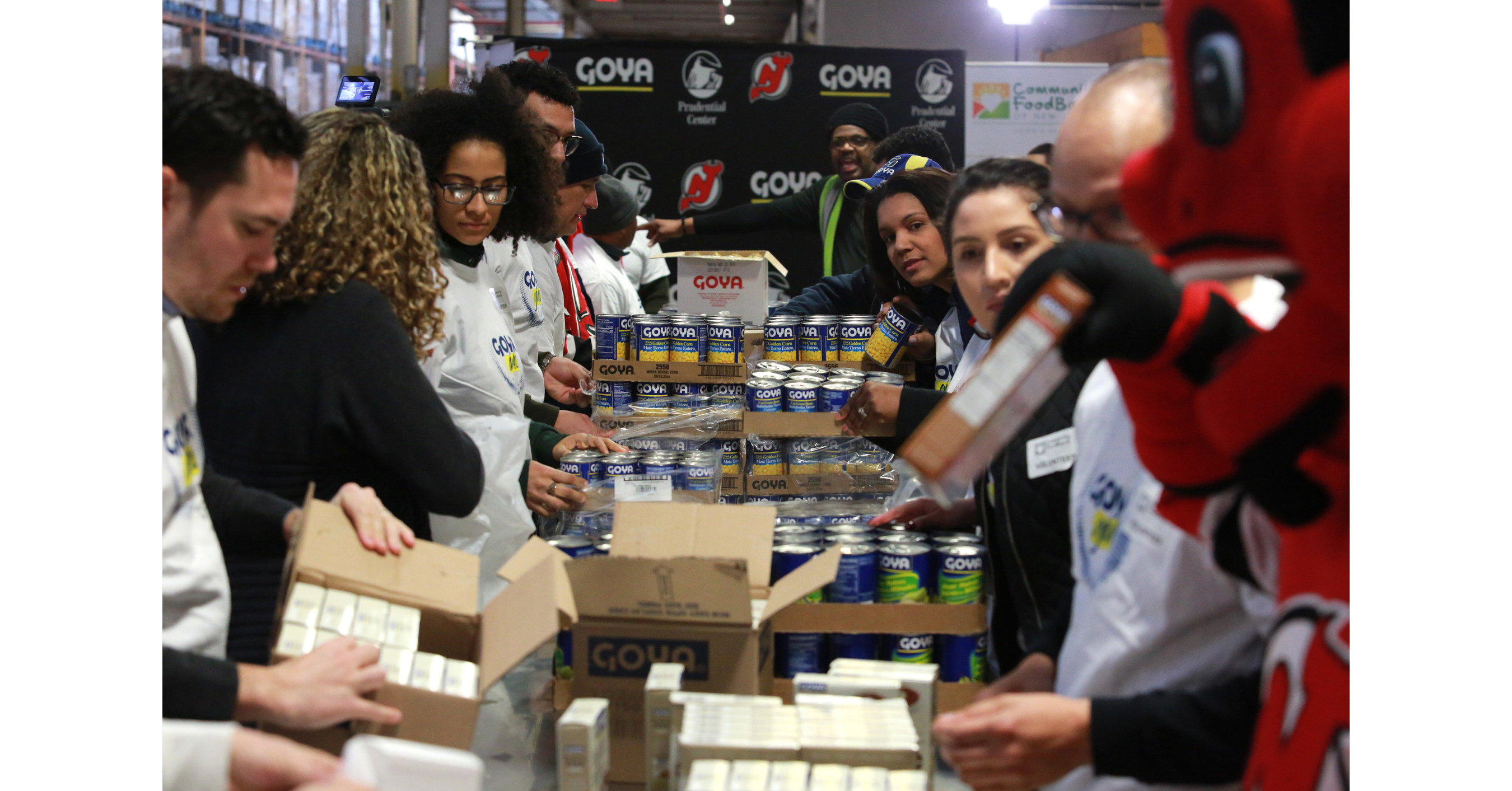 Goya Foods Donates 100,000 Pounds Of Food To The Community FoodBank Of