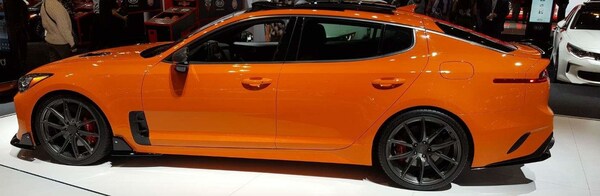 The 2018 Kia Stinger and 2018 Kia Niro are both available for sale at Spitzer Kia of Mansfield. Kia buyers can find just about anything they need from a vehicle at the dealership's showroom.