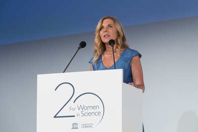 L’Oreal-UNESCO For Women in Science : Latin America Laureate Prof. Amy. T. Austin (PRNewsfoto/L’Oreal Foundation)