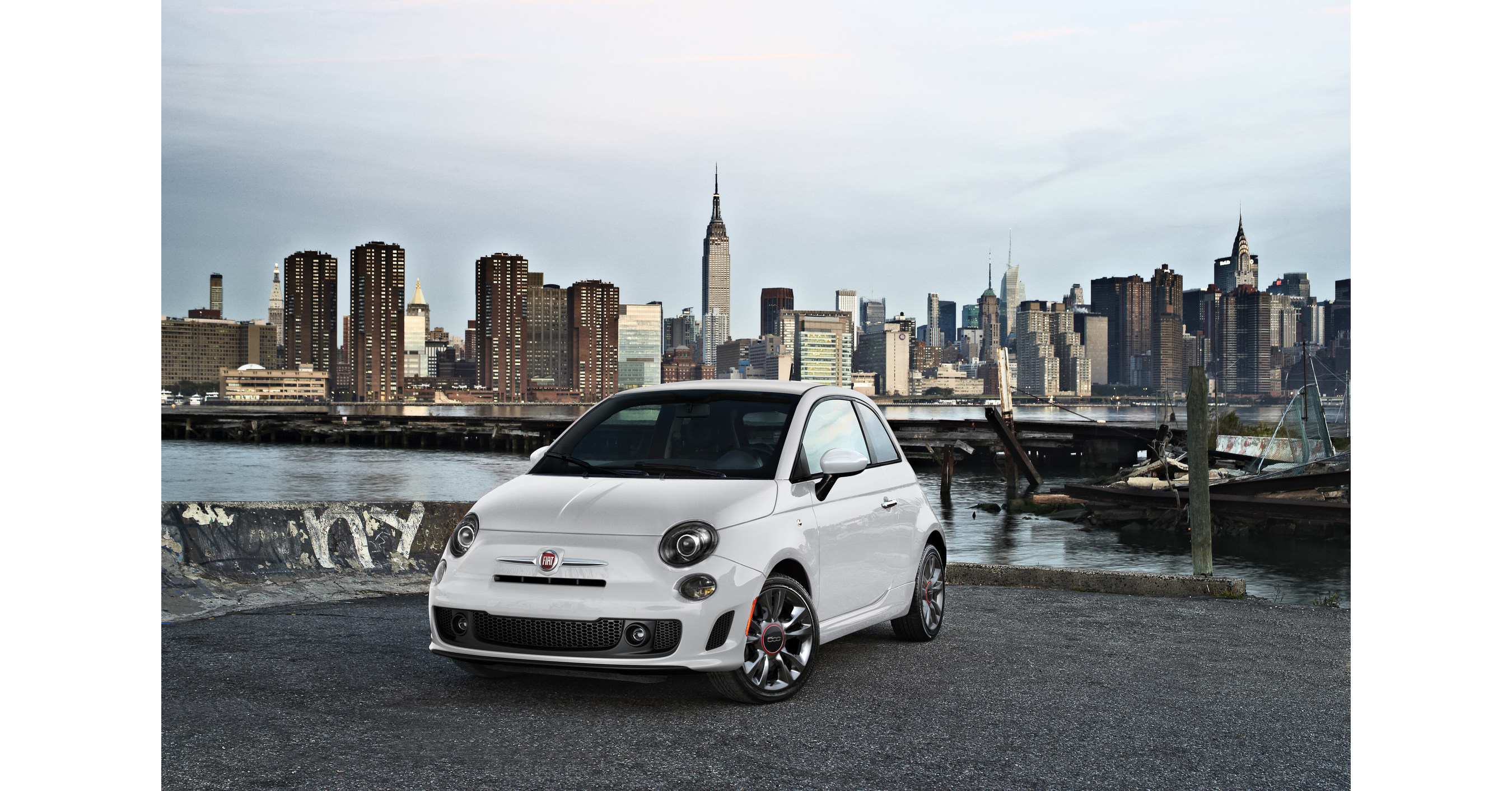 New Fiat 500e Now Available With Over 80 Accessories From Mopar