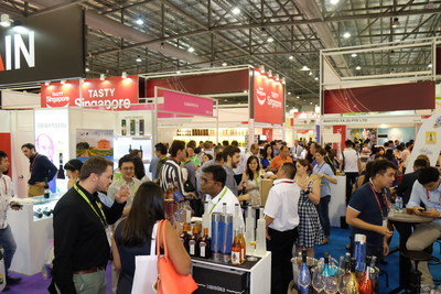 Trade attendees at ProWine Asia 2016 (PRNewsfoto/UBM Asia)