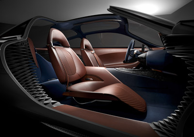 The Genesis Essentia Concept utilizes a mixed-material approach influenced by high fashion and classic color combinations. Cognac leather seats with herringbone quilting envelops the driver and passengers in true cockpit fashion.