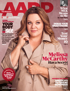 "I Definitely Would Have Quit." Melissa McCarthy Explains How Her Mom's Support "Changed the Course of My Life"